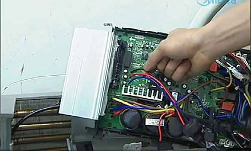 宁乡美的空调电话是多少